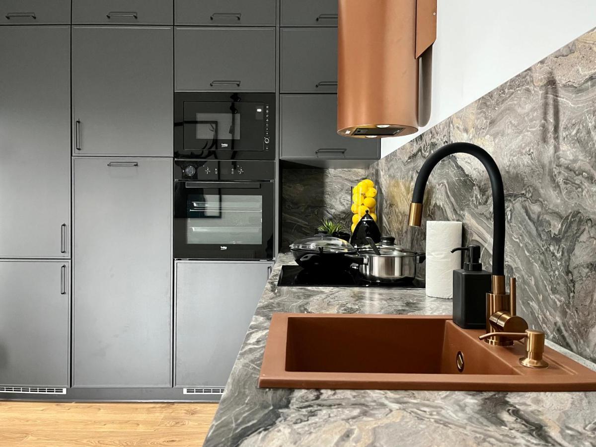 Apartamenty Maxa Czornyja Jelenia Góra Exteriör bild