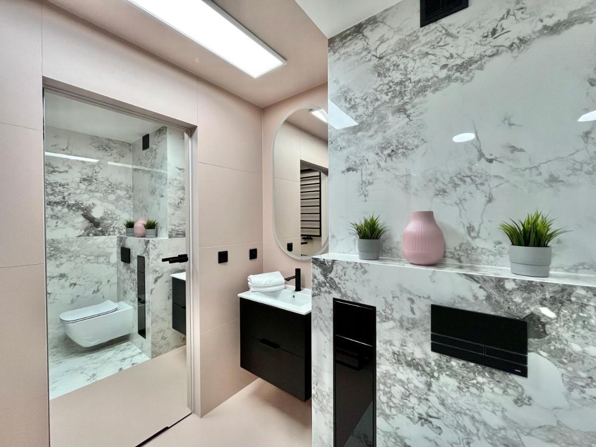 Apartamenty Maxa Czornyja Jelenia Góra Exteriör bild
