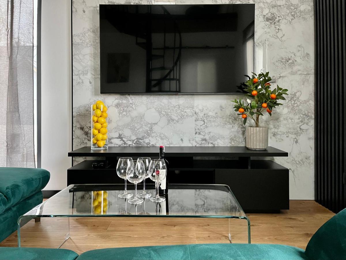 Apartamenty Maxa Czornyja Jelenia Góra Exteriör bild