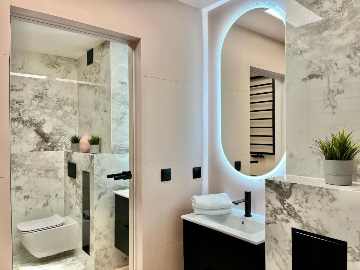 Apartamenty Maxa Czornyja Jelenia Góra Exteriör bild